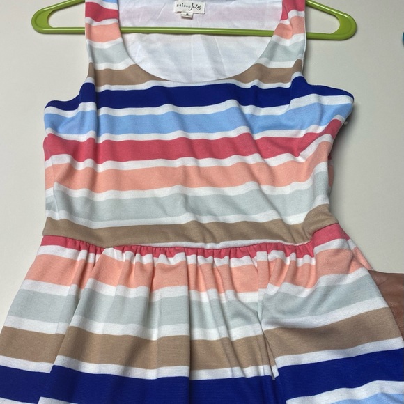 Spring/Summer Dress - Picture 2 of 6